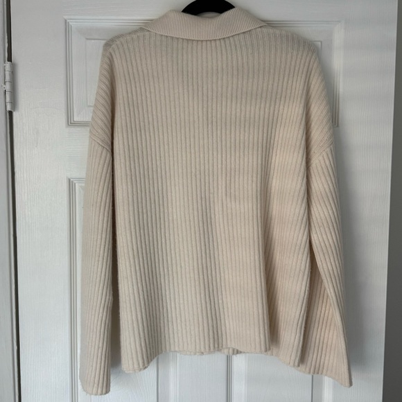 Reformation Fantino Cashmere Sweater Cardigan - Picture 2 of 3